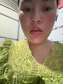 Snapshot of Lina-Naughty chatting on May 24, 2026, 5:18 am Lina-Naughty online show from May 24, 2026, 5:18 am