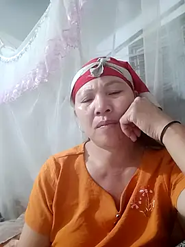 Snapshot of jikey-bibi chatting on May 10, 2026, 12:20 pm jikey-bibi online show from May 10, 2026, 12:20 pm