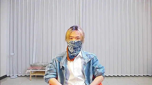 wumei-001 online show from April 1, 2026, 1:41 pm