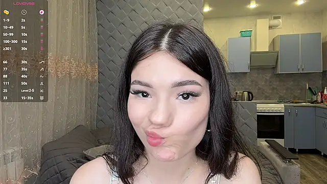 Snapshot of Barbie_Aria chatting on May 19, 2026, 4:58 pm Barbie Aria online show from May 19, 2026, 4:58 pm