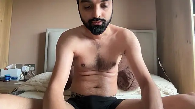 Snapshot of priyxh chatting on June 6, 2026, 12:43 pm priyxh online show from June 6, 2026, 12:43 pm
