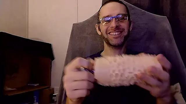 Snapshot of barebearstudio chatting on April 5, 2026, 10:11 am barebearstudio online show from April 5, 2026, 10:11 am