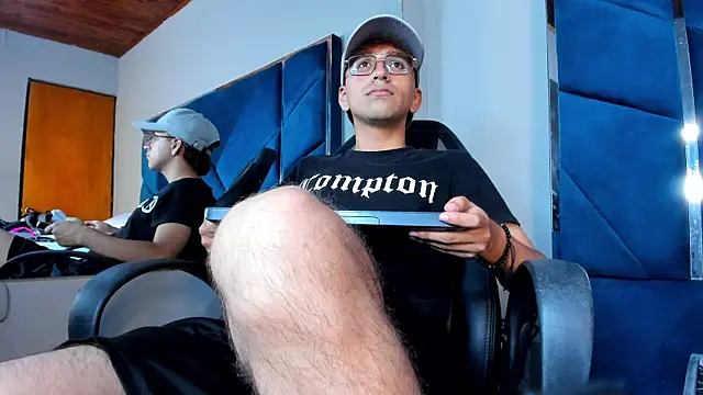 Snapshot of JeremySanders1_ chatting on April 1, 2026, 4:14 am JeremySanders1 online show from April 1, 2026, 4:14 am