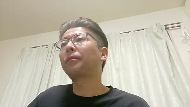 Snapshot of zakochin1106 chatting on April 26, 2026, 2:47 pm zakochin1106 online show from April 26, 2026, 2:47 pm