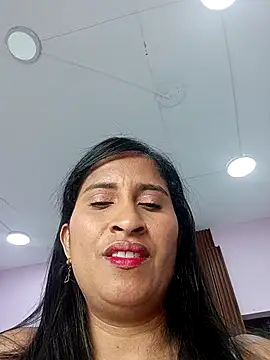 SofiaMendez1  online show from April 17, 2026, 3:48 pm