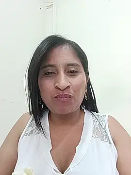 Snapshot of SofiaMendez1_ chatting on July 17, 2026, 2:58 pm SofiaMendez1 online show from July 17, 2026, 2:58 pm