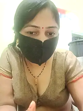 Pinki-girl online show from May 15, 2026, 5:16 am