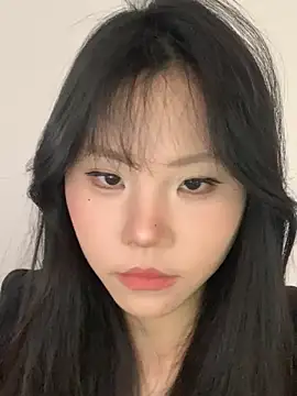 Snapshot of Lina_577 chatting on April 8, 2026, 6:48 am Lina 577 online show from April 8, 2026, 6:48 am