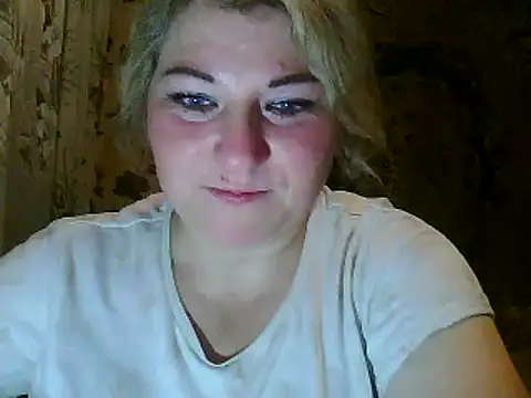 Xuliganka86 online show from April 15, 2026, 9:48 pm