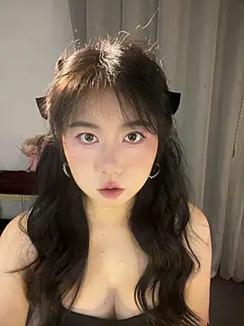 ooooBaby129 online show from May 10, 2026, 1:25 pm