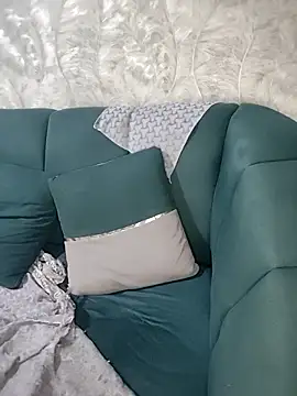 nono 114 online show from April 7, 2026, 9:16 pm