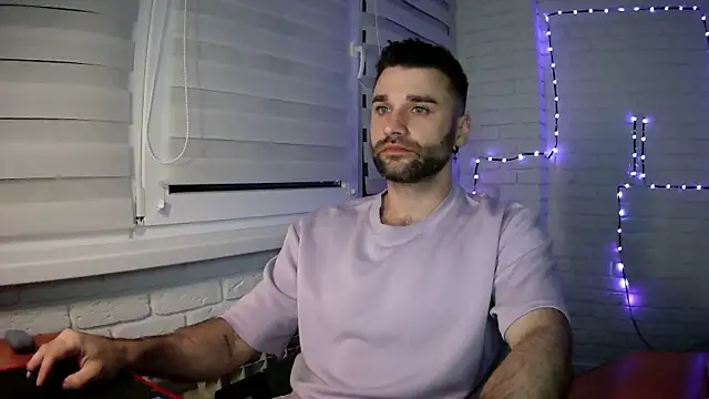 DaddySlava online show from April 28, 2026, 6:56 pm