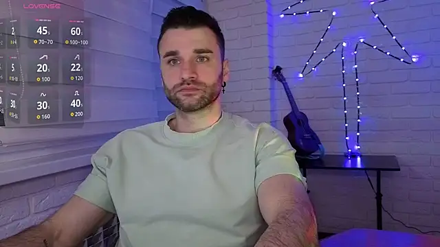 DaddySlava online show from May 8, 2026, 5:50 pm