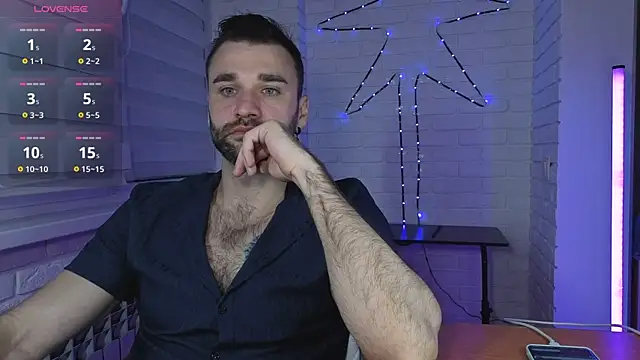 DaddySlava online show from June 17, 2026, 6:18 pm