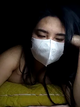 Snapshot of Alicee_001 chatting on April 10, 2026, 5:53 pm Alicee 001 online show from April 10, 2026, 5:53 pm