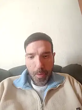 olivaissul online show from April 13, 2026, 1:37 pm