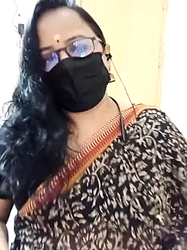 monisha cam online show from April 30, 2026, 10:55 am