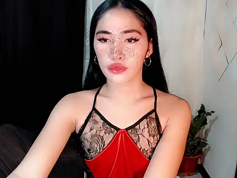 Snapshot of urasiankylie chatting on May 7, 2026, 4:43 pm urasiankylie online show from May 7, 2026, 4:43 pm