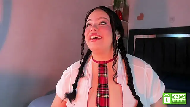 Blair Curvy online show from June 17, 2026, 12:26 pm