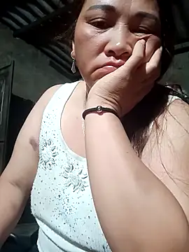 MayLoveAngel online show from May 14, 2026, 9:34 pm