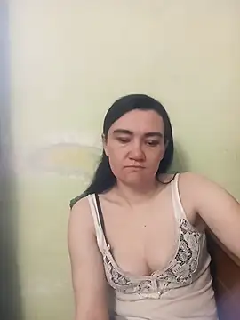 Snapshot of AlissaSecret chatting on April 10, 2026, 7:15 am AlissaSecret online show from April 10, 2026, 7:15 am