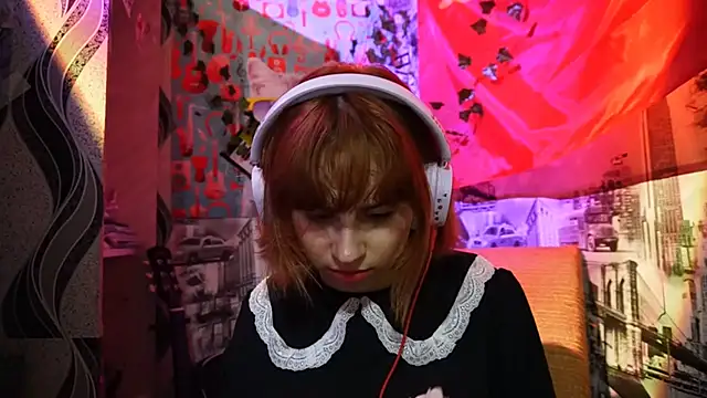 Janet Vibes online show from April 7, 2026, 7:15 pm