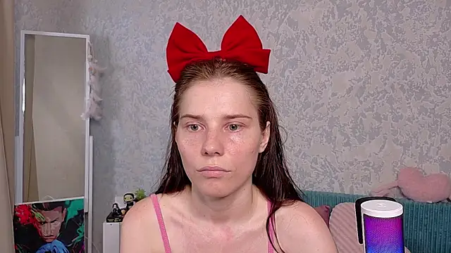 Snapshot of CleoBloom_ chatting on July 25, 2026, 3:14 am CleoBloom online show from July 25, 2026, 3:14 am