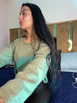 Snapshot of megan_pink17 chatting on April 9, 2026, 3:19 am megan pink17 online show from April 9, 2026, 3:19 am