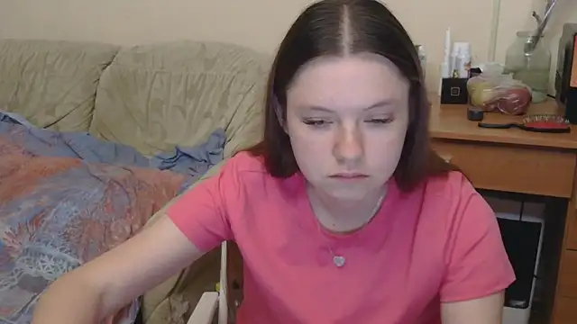 Snapshot of JessicaHolland1 chatting on May 14, 2026, 7:00 pm JessicaHolland1 online show from May 14, 2026, 7:00 pm