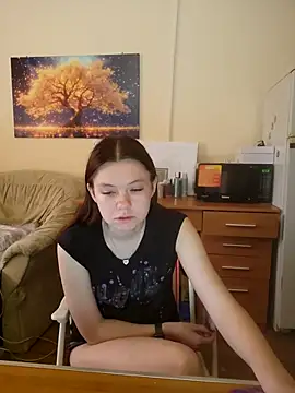 JessicaHolland1 online show from June 17, 2026, 6:02 am