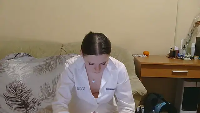Snapshot of JessicaHolland1 chatting on April 25, 2026, 7:33 pm JessicaHolland1 online show from April 25, 2026, 7:33 pm