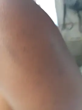 Snapshot of ladyn1 chatting on April 10, 2026, 12:45 pm ladyn1 online show from April 10, 2026, 12:45 pm