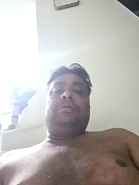 Meninmumbai online show from April 17, 2026, 7:06 pm