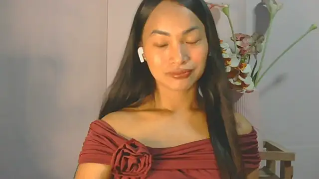 Snapshot of CherlynRuffino chatting on April 6, 2026, 2:07 am CherlynRuffino online show from April 6, 2026, 2:07 am