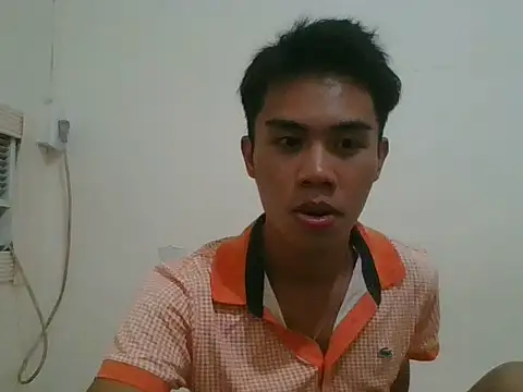 Snapshot of valerio_fernan chatting on May 12, 2026, 2:34 pm valerio fernan online show from May 12, 2026, 2:34 pm