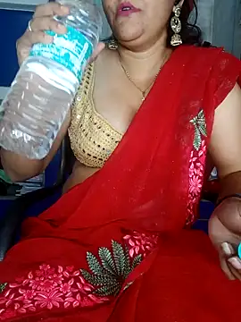 Snapshot of Riyashrma001 chatting on April 9, 2026, 3:51 pm Riyashrma001 online show from April 9, 2026, 3:51 pm