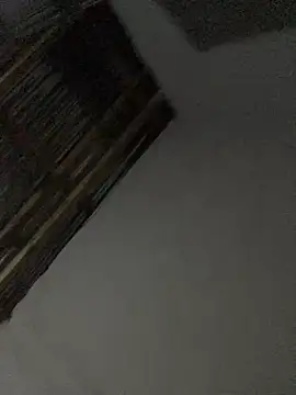 Ziworld online show from April 5, 2026, 10:16 pm