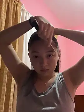 onlykays  online show from April 4, 2026, 12:12 pm