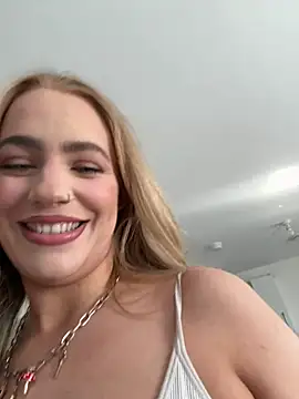 Snapshot of Alexiahaven chatting on April 10, 2026, 11:28 am Alexiahaven online show from April 10, 2026, 11:28 am