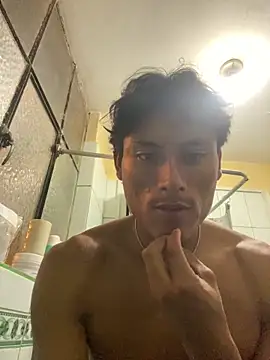 cachero0224 online show from April 13, 2026, 5:22 am