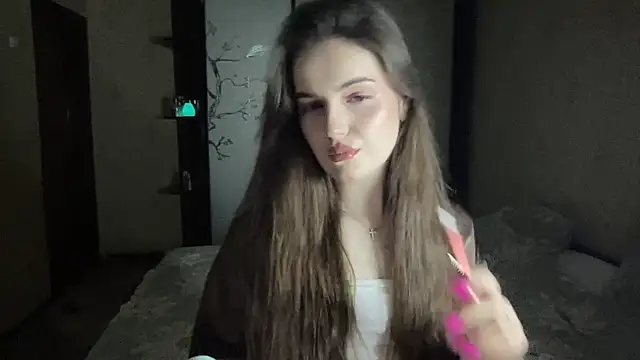 Snapshot of Oleksiiss chatting on April 7, 2026, 8:32 pm Oleksiiss online show from April 7, 2026, 8:32 pm