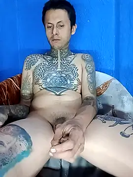 eroos twink online show from November 16, 2025, 1:10 am