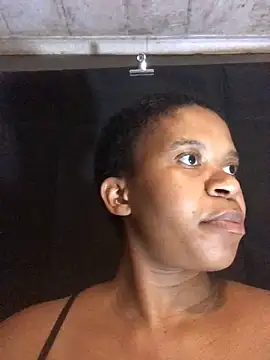 Snapshot of BabyyCakessX chatting on April 5, 2026, 8:15 pm BabyyCakessX online show from April 5, 2026, 8:15 pm