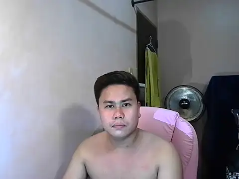 Snapshot of tipsy_butter chatting on July 21, 2026, 7:42 am tipsy butter online show from July 21, 2026, 7:42 am