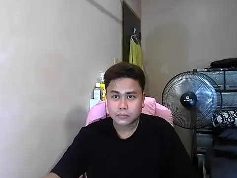 Snapshot of tipsy_butter chatting on July 10, 2026, 7:19 am tipsy butter online show from July 10, 2026, 7:19 am