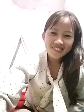 Snapshot of Yo-must chatting on April 24, 2026, 7:21 am Yo-must online show from April 24, 2026, 7:21 am