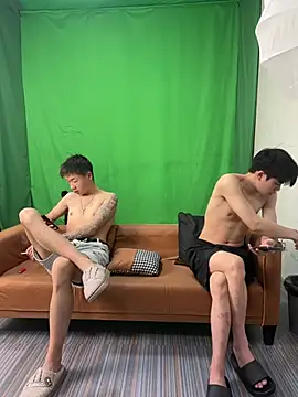 wxh8866 online show from April 6, 2026, 3:13 am