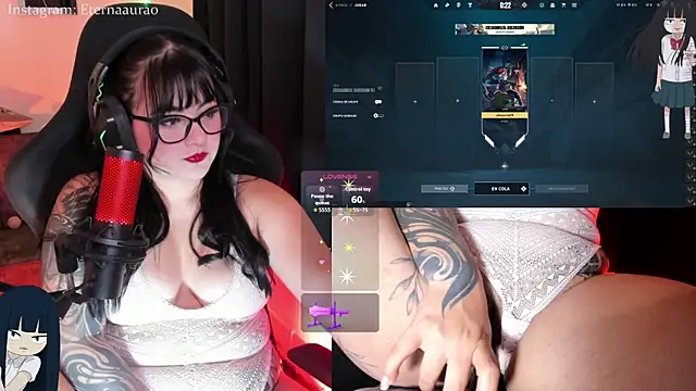 Snapshot of EternaAura_ chatting on April 30, 2026, 1:18 pm EternaAura online show from April 30, 2026, 1:18 pm