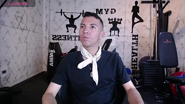 Snapshot of Dylan_ross_ chatting on April 6, 2026, 11:33 am Dylan ross online show from April 6, 2026, 11:33 am