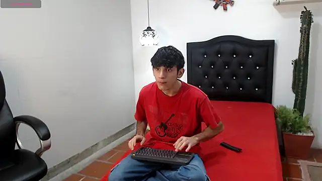 Snapshot of billy_wild chatting on May 6, 2026, 11:14 am billy wild online show from May 6, 2026, 11:14 am